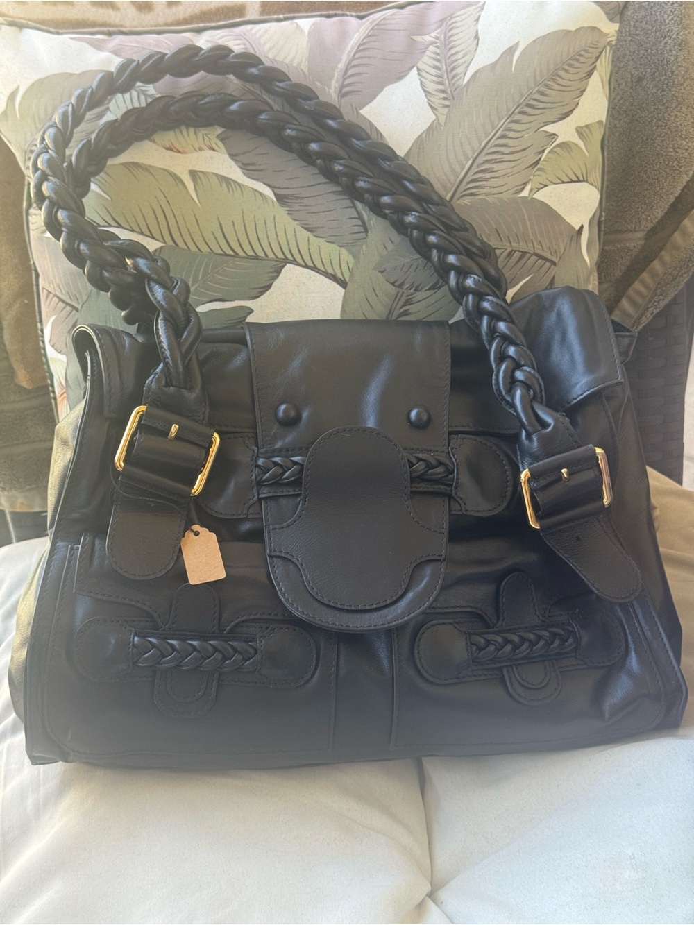 ❤️‍🔥 Bigger Sale‼️Valentino Garavani. Like New. Stunning. Free COA ❤️‍🔥